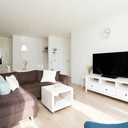 Apartment Stettiner Str 33-35 Whg 1 *